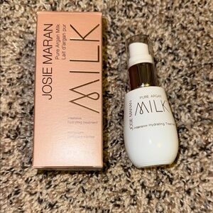 JOSIE MARAN Pure Argan Milk Hydrating Treatment